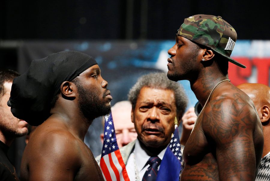 Why Tonight&#39;s Heavyweight Title Fight Shouldn&#39;t Be On The Level