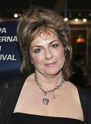 Caroline Aaron