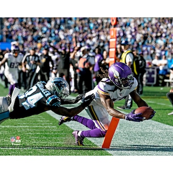 Unsigned Minnesota Vikings K.J. Osborn Fanatics Authentic Winning Touchdown vs. Panthers Photograph