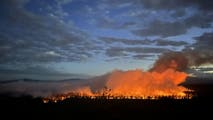 Over 1,000 homes remain on evacuation alerts as wildfire burns in central Oregon