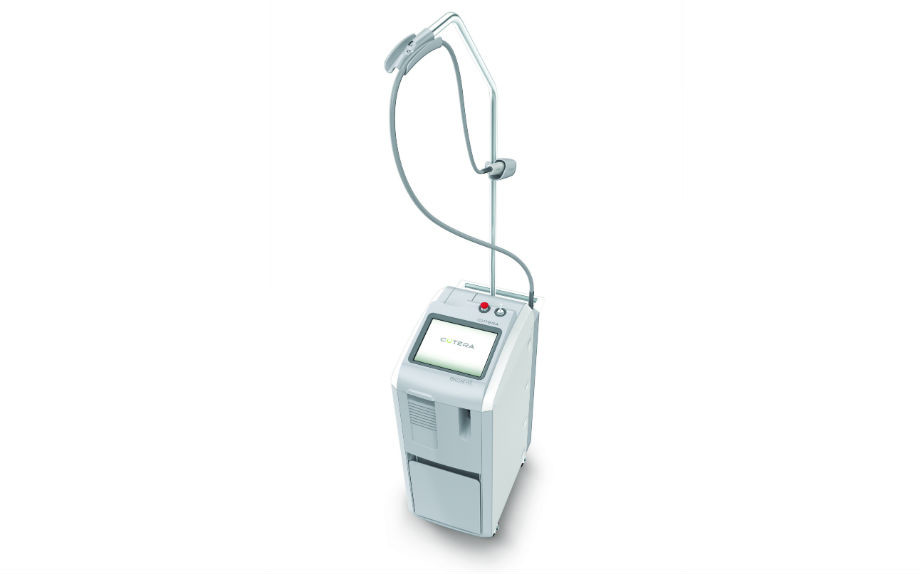 Cutera Excel HR: combina il laser ad Alessandrite con il laser Nd:YAG. Nei centri Doctor Charme