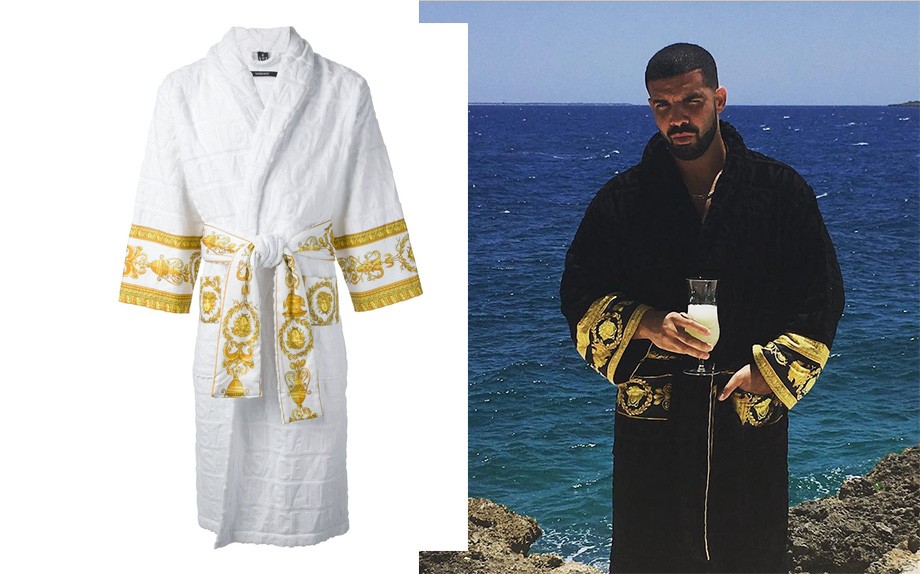 Drake indossa l'accappatoio di Versace