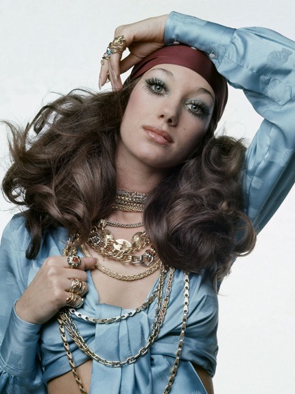 Trucco e capelli anni ’70: idee per il look d’estate