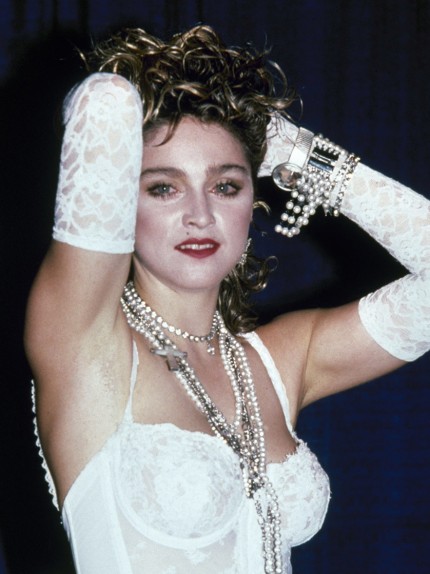 Come trasformarsi in Madonna anni ‘90 in soli 30 secondi