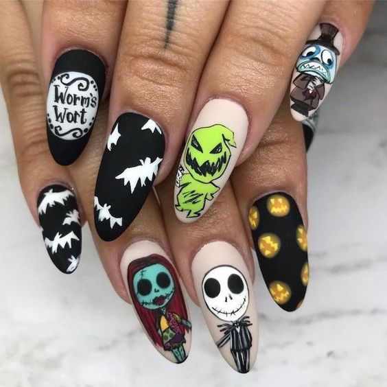 nail art Halloween 2019