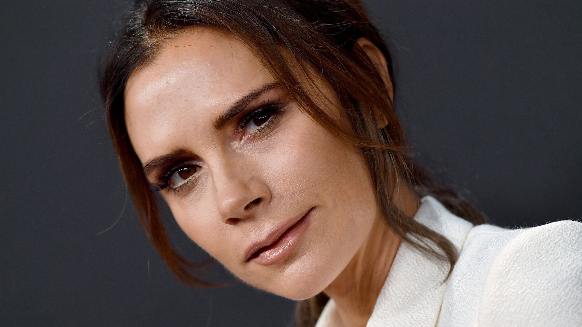 Victoria Beckham attends the People's Choice Awards 2018 at Barker Hangar on November 11, 2018 in Santa Monica, California