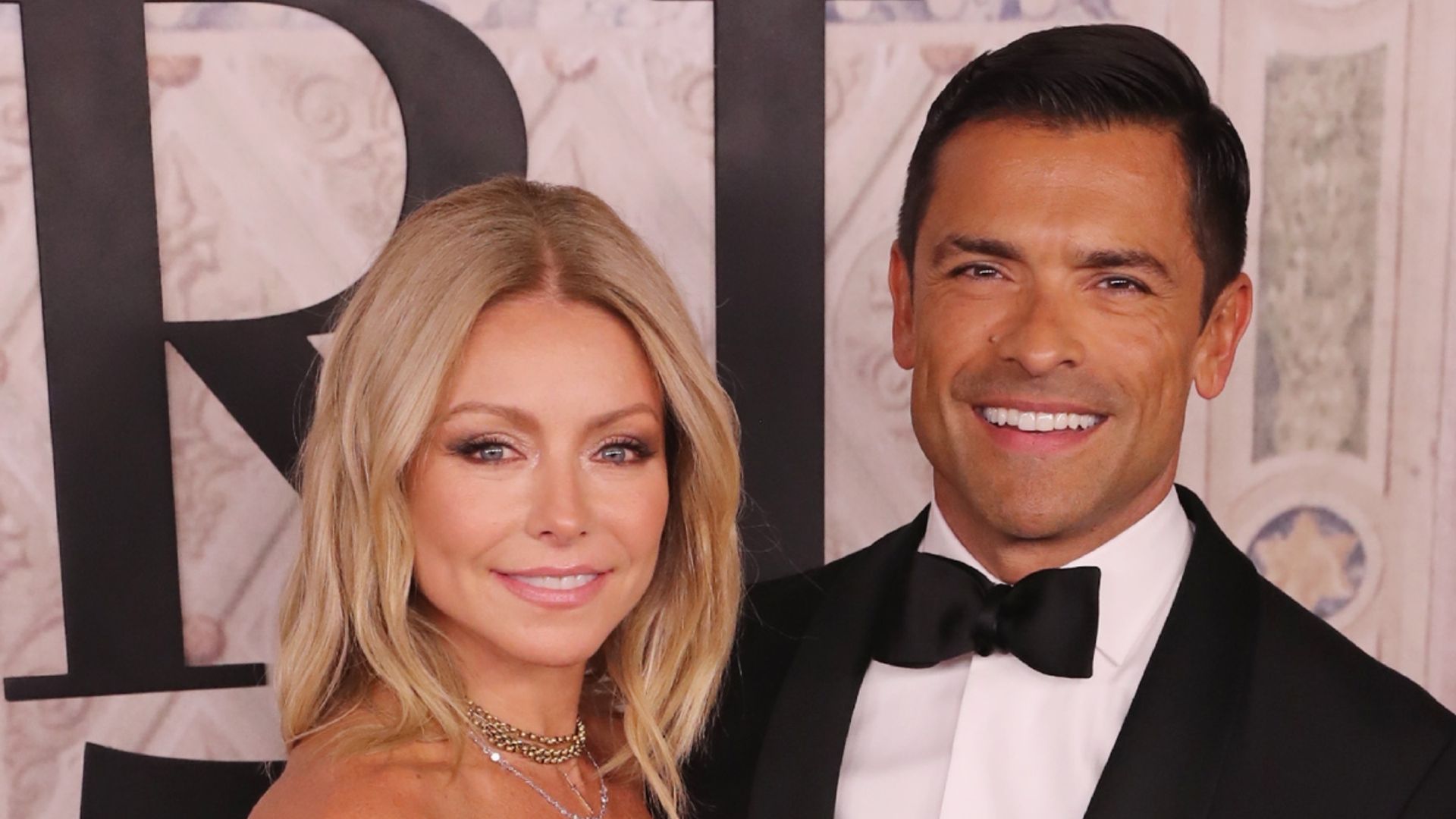 kelly ripa mark consuelos kids