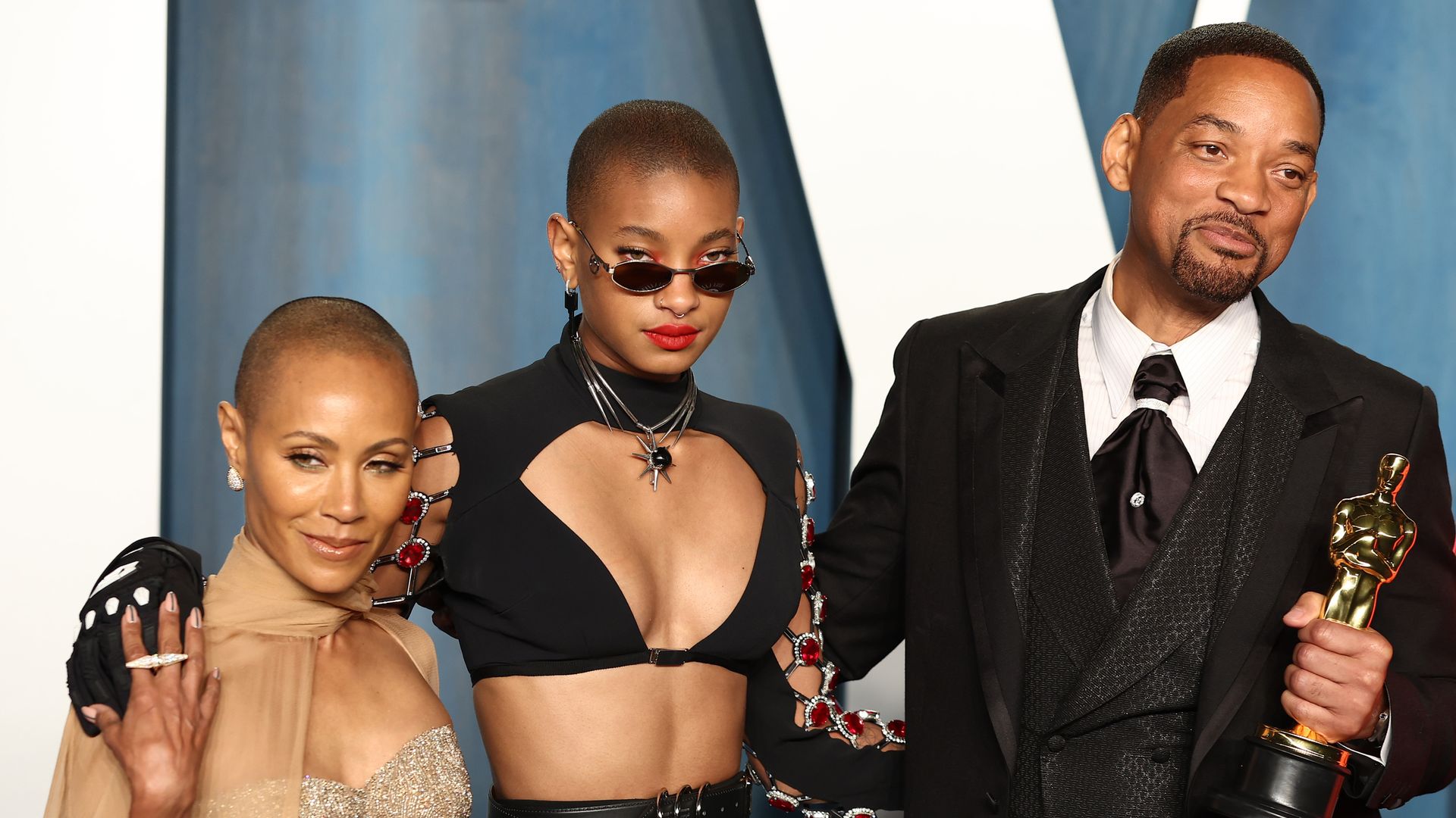 Jada Pinkett Smith, Willow Smith, and Will Smith attend the 2022 Vanity Fair Oscar Party