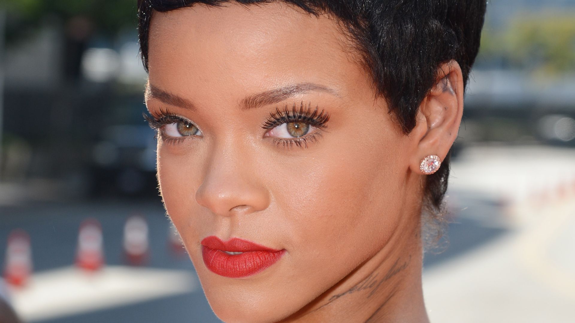 Rihanna’s blonde pixie mullet is the coolest haircut of 2024