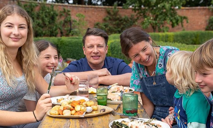 jamie oliver family garden