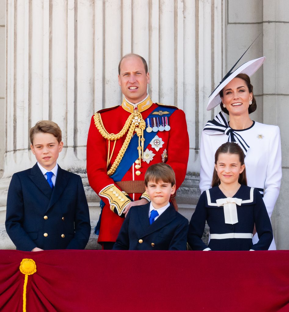 Prince George, Prince William, Prince George, Princess Charlotte, Princess Kate on balcony