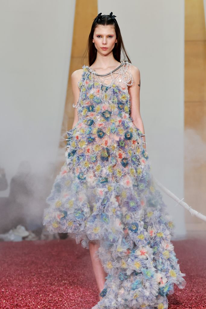 LONDON, ENGLAND - FEBRUARY 20: A model walks the runway at the Susan Fang AW23 show during London Fashion Week on February 20, 2023 in London, England. (Photo by Dave Benett/Getty Images for Susan Fang)