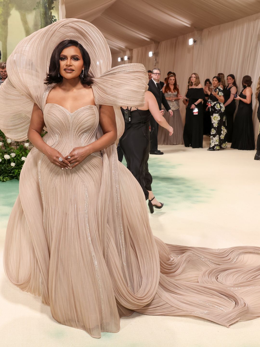 Mindy Kaling attends The 2024 Met Gala Celebrating "Sleeping Beauties: Reawakening Fashion" at The Metropolitan Museum of Art on May 06, 2024