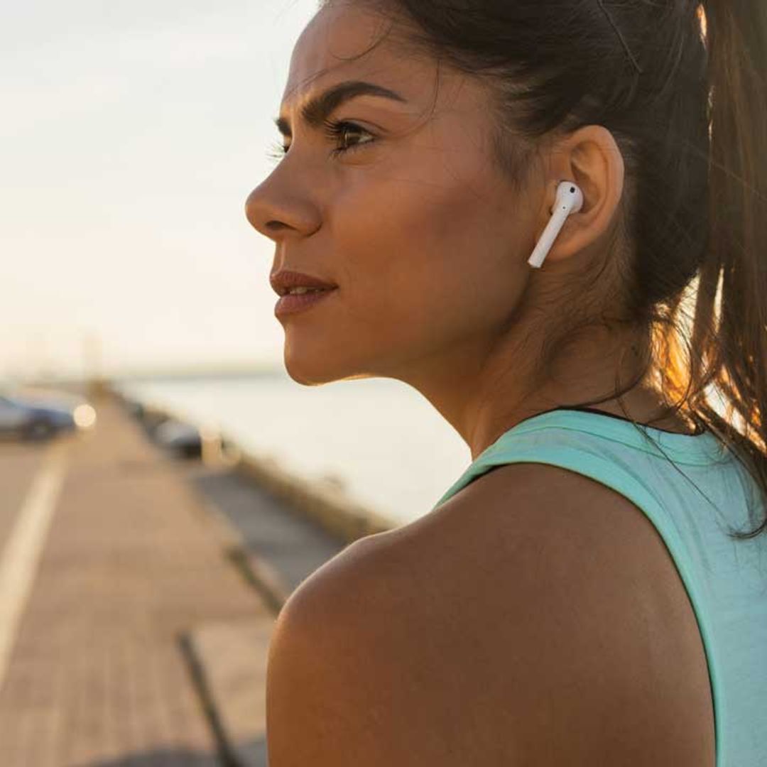 5 best gym headphones for working out, approved by fitness professionals