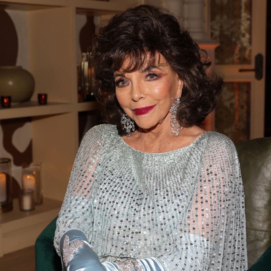 Joan Collins shares incredibly rare photo alongside daughter Katyana Kass