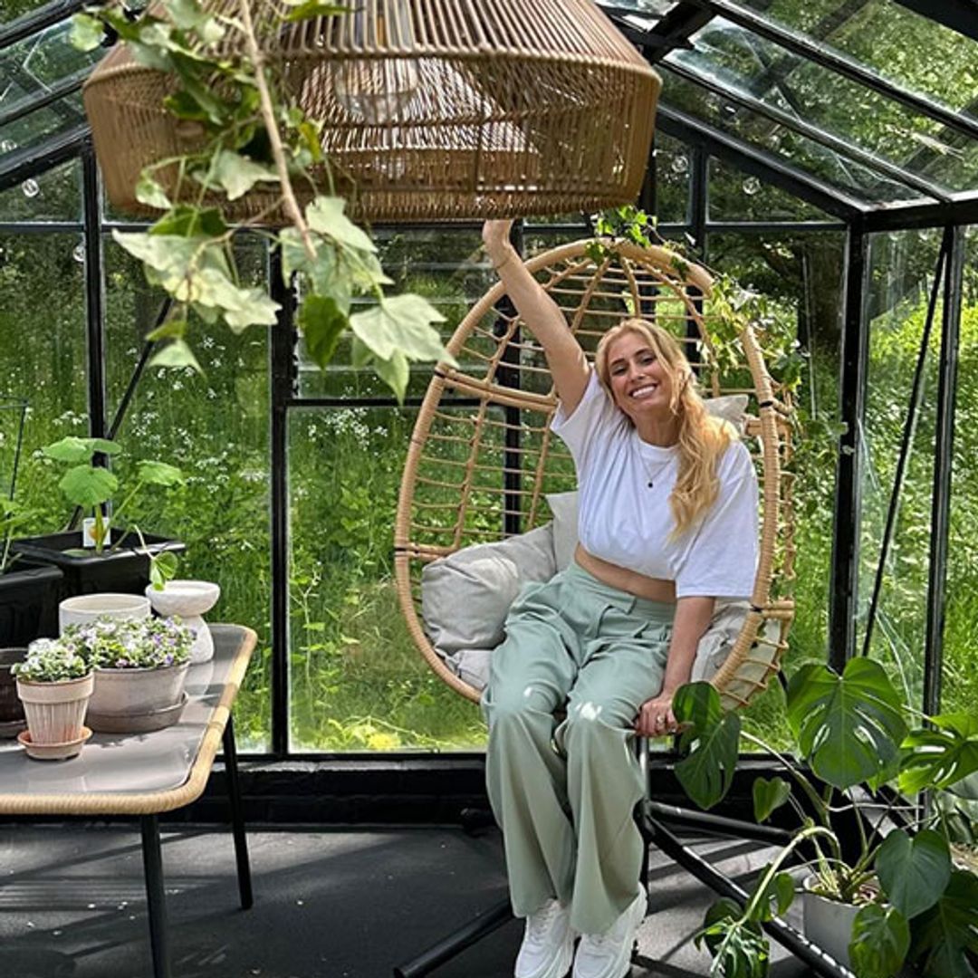 Stacey Solomon baffles fans with 30-hour greenhouse makeover