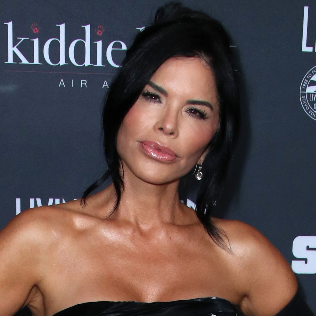 Lauren Sanchez breaks down in tears on GMA as she reveals heartbreaking past: 'It's horrible'