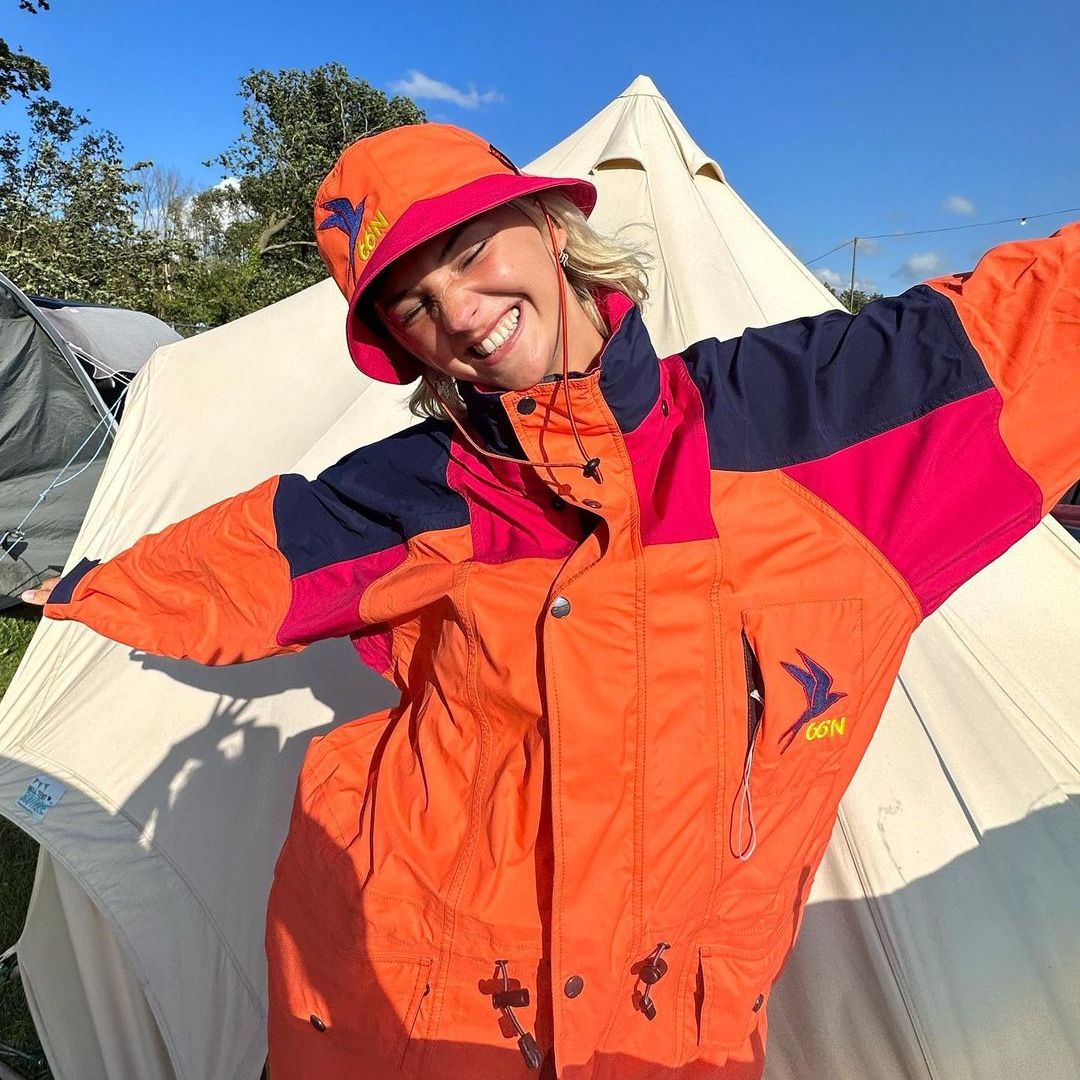 Mia Regan's 'wacky' hair is totally relatable for festival lovers