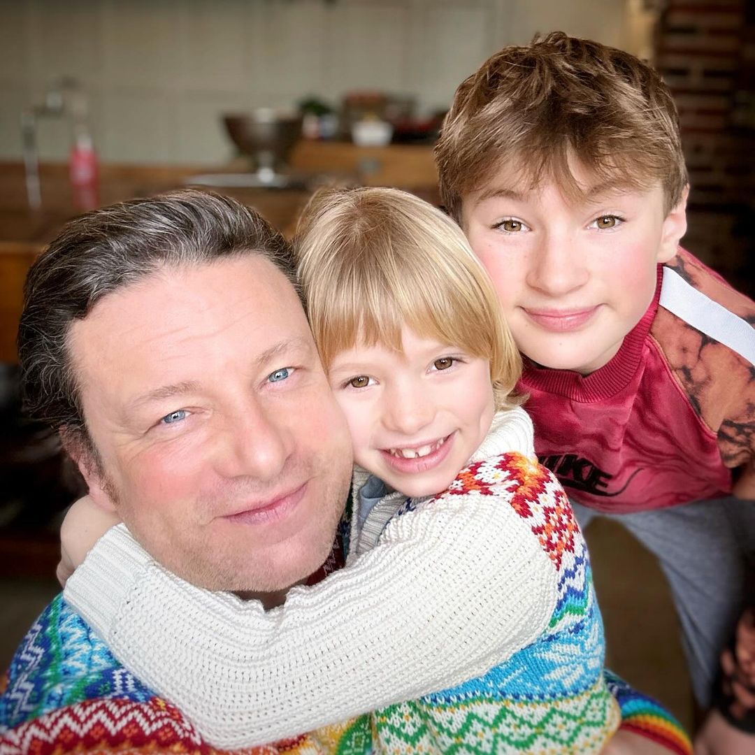 Jamie Oliver's son Buddy is his double in sweet family selfie with Jools, River and Petal