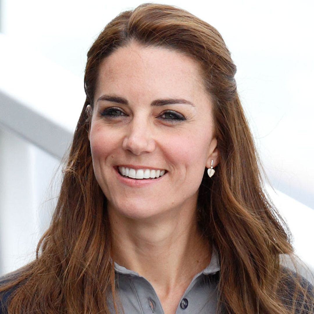 Kate Middleton wears sporty mini skirt to meet with tennis star Emma Raducanu