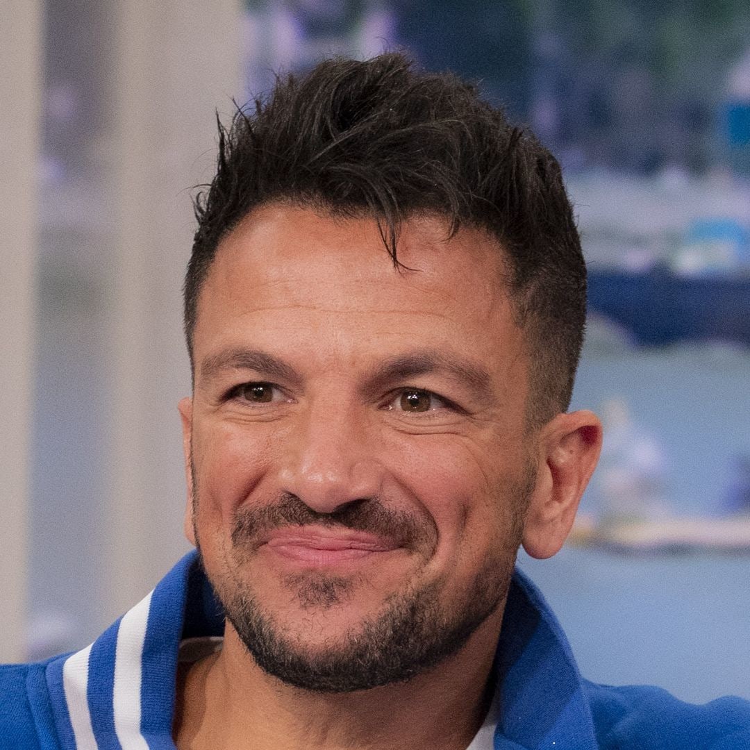 Peter Andre cuddles baby daughter Arabella in heart-melting picture