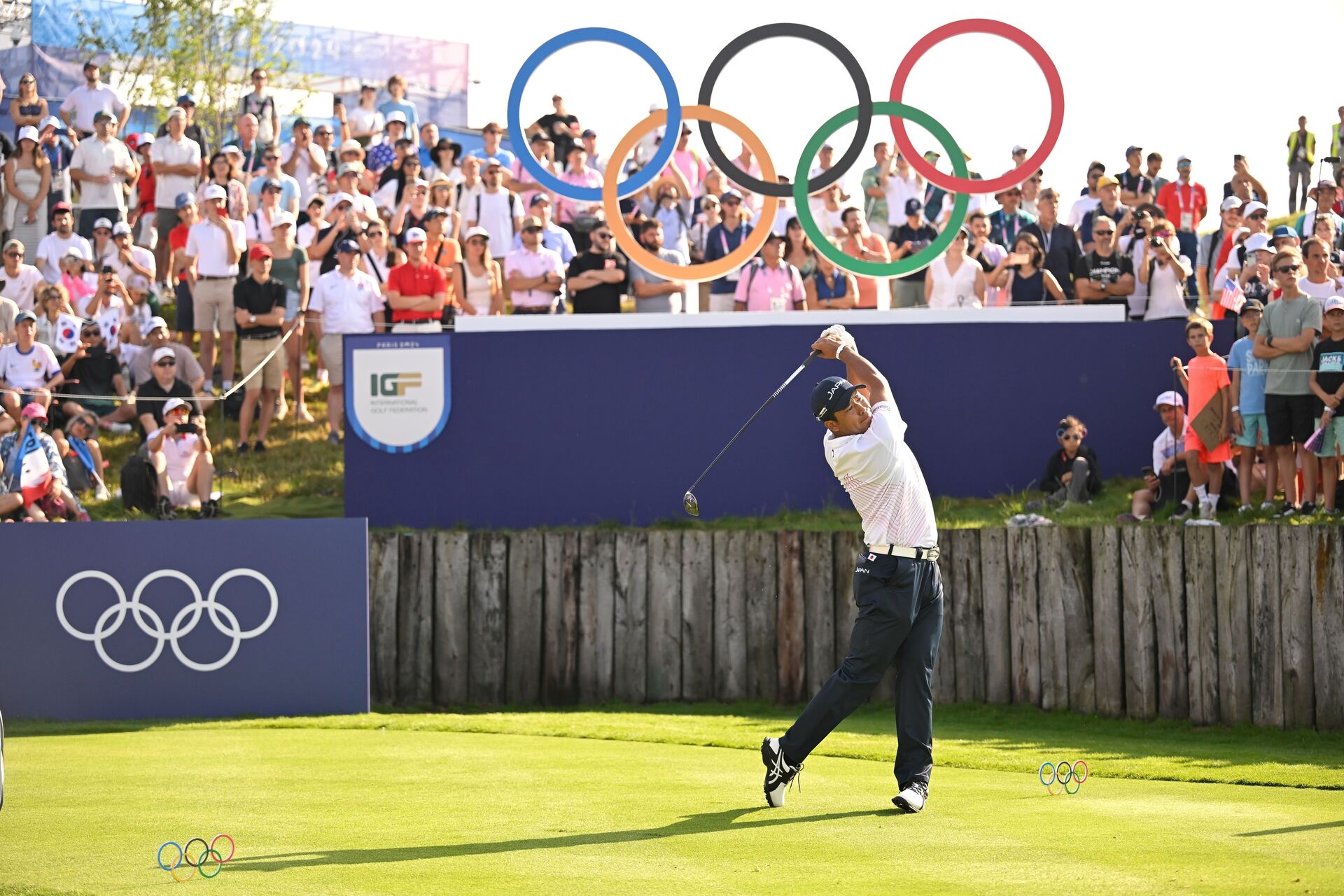 Matsuyama leads Olympics golf medal chase