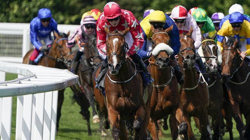 Live action from Lingfield in the early afternoon for fans of international racing. Worcester hosts a twilight meeting, too, with Compiegne hosting the Listed Prix The Stomp