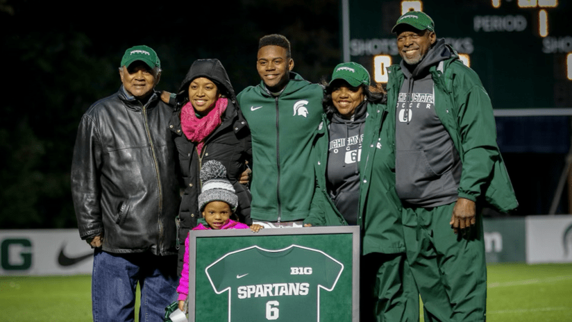 DeJuan Jones senior day