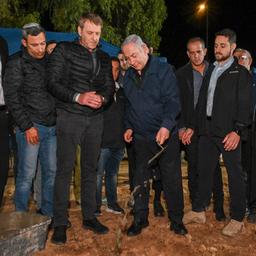 Netanyahu bei der Grundsteinlegung für die Siedlung Ofir