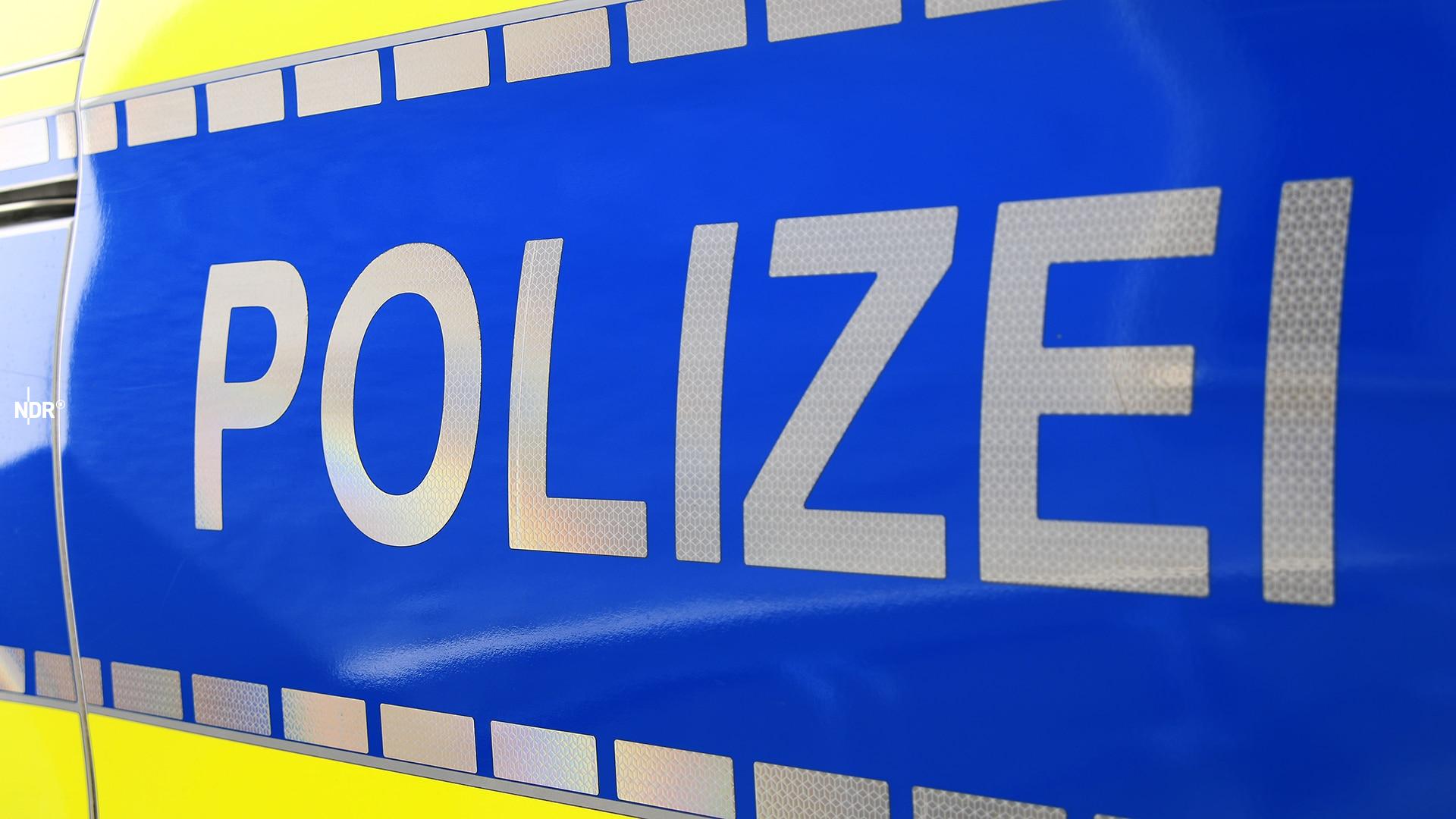 Tür eines Polizeiautos 