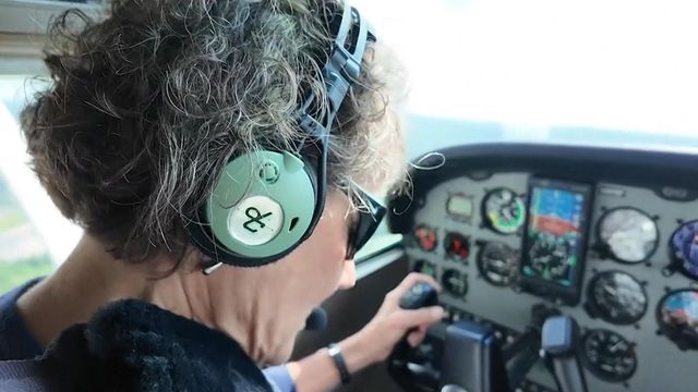 Pilots take to the air to help the environment 