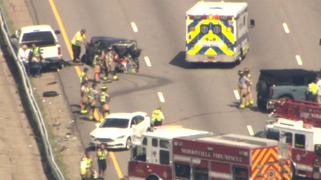 Sky 5 flies over crash on I-40 West at Aviation Parkway