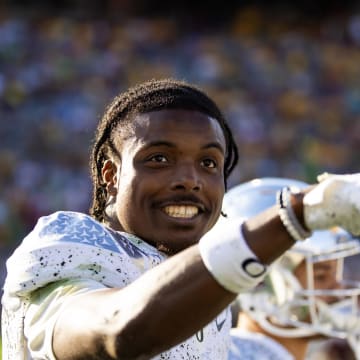 Nov 18, 2023; Tempe, Arizona, USA; Oregon Ducks defensive back Khyree Jackson (5) against the Arizona State Sun Devils at Mountain America Stadium. Mandatory Credit: Mark J. Rebilas-USA TODAY Sports