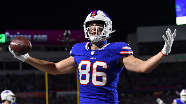 Oct 26, 2023; Orchard Park, New York, USA; Buffalo Bills tight end Dalton Kincaid (86) celebrates scoring a touchdown against the Tampa Bay Buccaneers in the second quarter at Highmark Stadium. Mandatory Credit: Mark Konezny-USA TODAY Sports