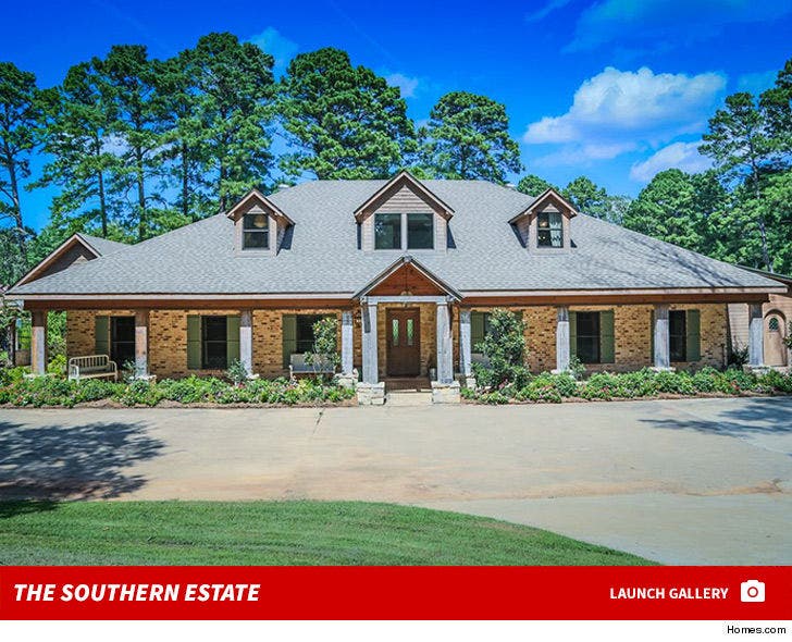 'Duck Dynasty' Star Jep Robertson -- Southern Estate for Sale!