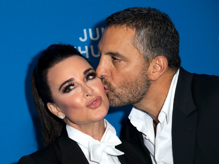 Kyle Richards and Mauricio Umansky Together