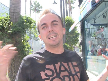 101217_frankie_muniz_primary