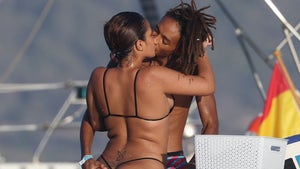 Jaden Smith Kissing Khleopatra And Grabbing Her Butt