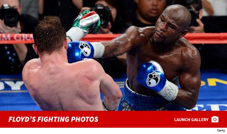 Floyd Mayweather's Fighting Photos