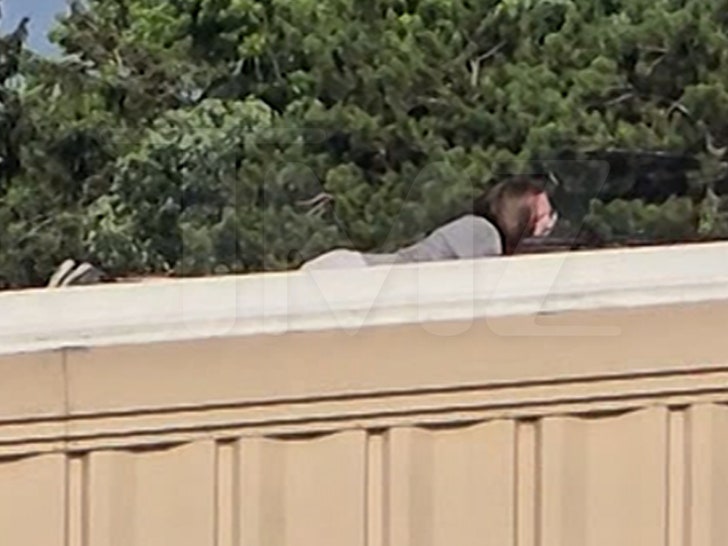 071324-alleged-shooter-on-roof-before