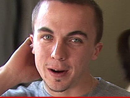 1126_frankie_muniz_tmz