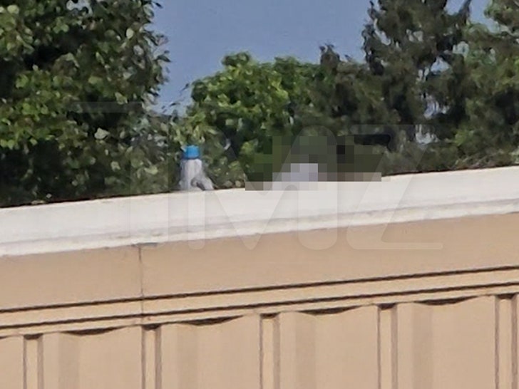 071324-alleged-shooter-on-roof-after