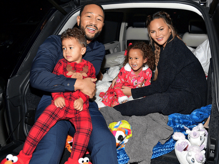 Chrissy Teigen & John Legend Family