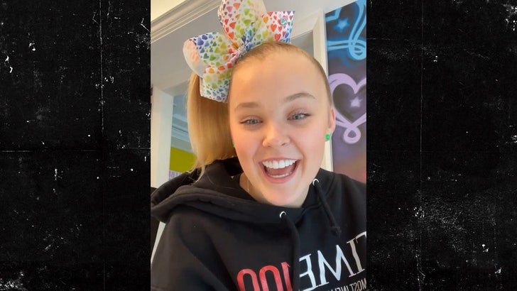 012321_jojo_siwa_kal