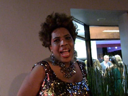 052214_macy_gray_primary