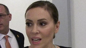 0817- Alyssa Milano -tmz-01