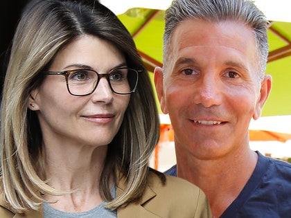 0520 Lori Loughlin mossimo getty comp