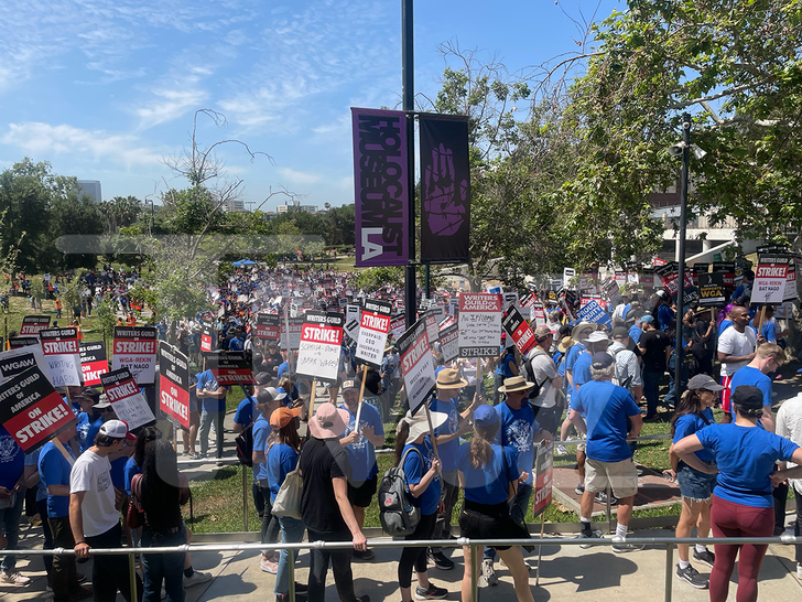 Writers strike: Thousands Participating in March and LA