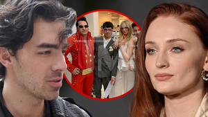 Joe Jonas and Sophie Turner's Wedding Elvis Impersonator Shocked by Divorce