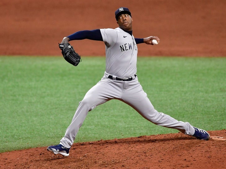 Aroldis Chapman On The Mound